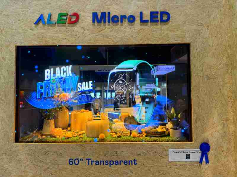 william威廉中文官网60吋高透明度Micro LED显示器获”最佳Micro LED技术应用奖”，，，，将Micro LED面板透明化之设计特性极致发挥，，，以可扩展性无缝拼接技术打造，，具备600 nits全画面亮度、、、、大于60%穿透率及超过NTSC 110%的优异广色域表现，，，可依需求灵活应用于各种场域